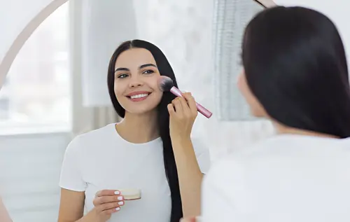 پودر بیک چیست و چه کاربردهایی در آرایش حرفه‌ای دارد؟